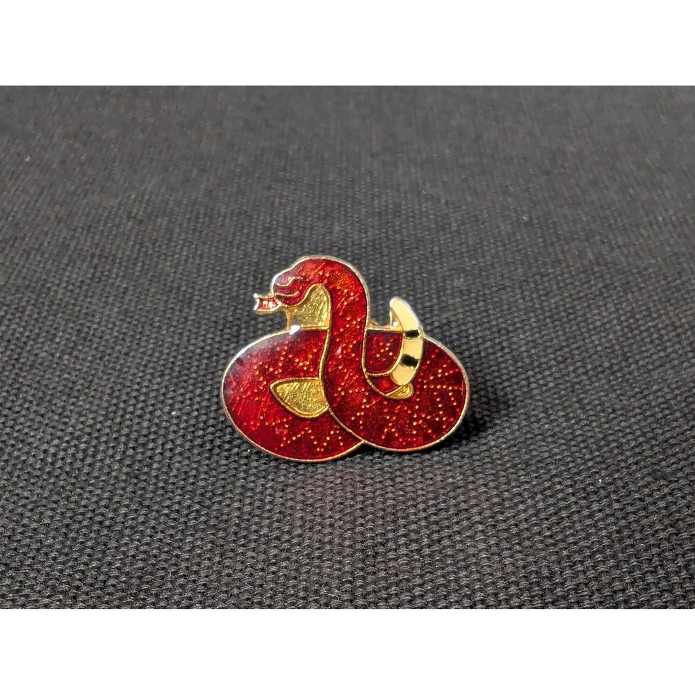 Enamel Lapel Pin Red Gold and Black Decorative Accessory Collectible Item I9A...